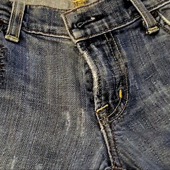 Citizens of Humanity, BOHO 111. distressed jeans. 28X32 - Picture 7 of 7